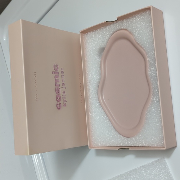Kylie Cosmetics Other - 🎁 XMas Gift: Cosmic Kylie Jenner Multipurpose Tray